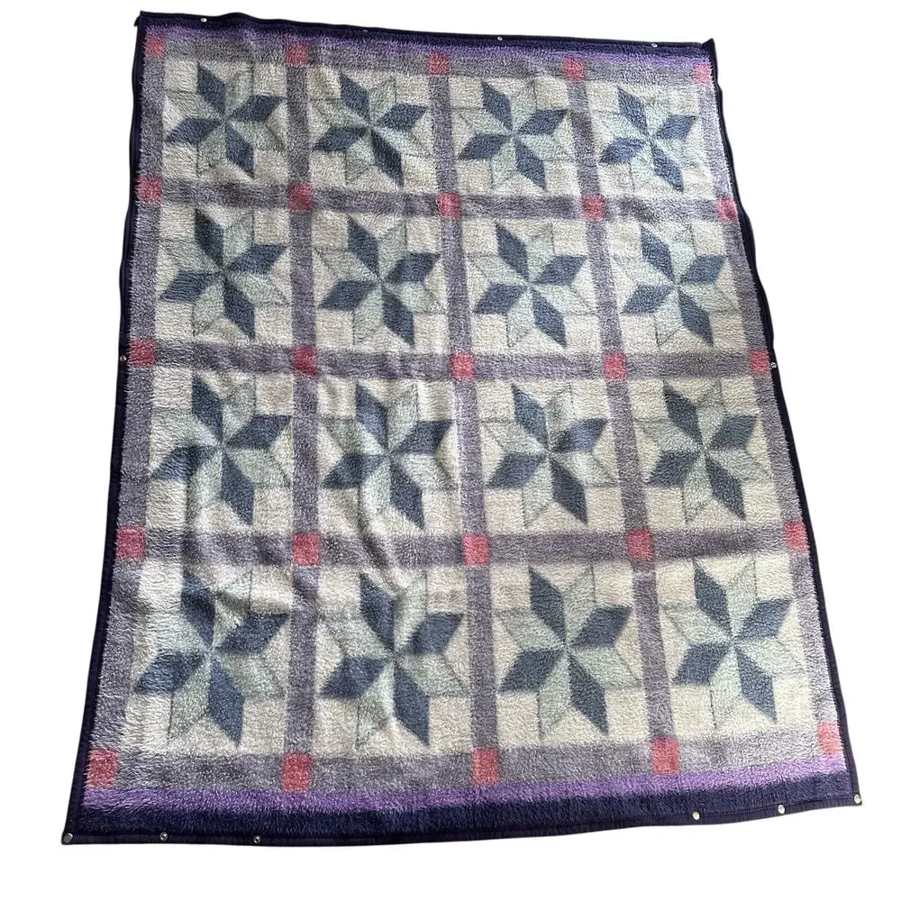 Biederlack Cuddle Wrap Stadium Blanket New England Star Block Print Zip Snap USA
